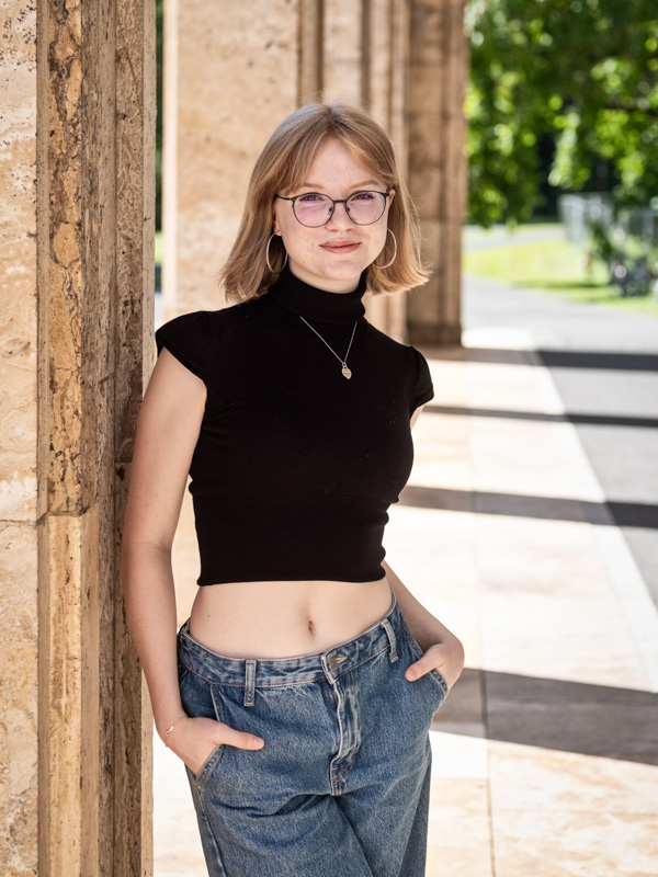 Freundesgruppe | Abi 2023 | Rebecca